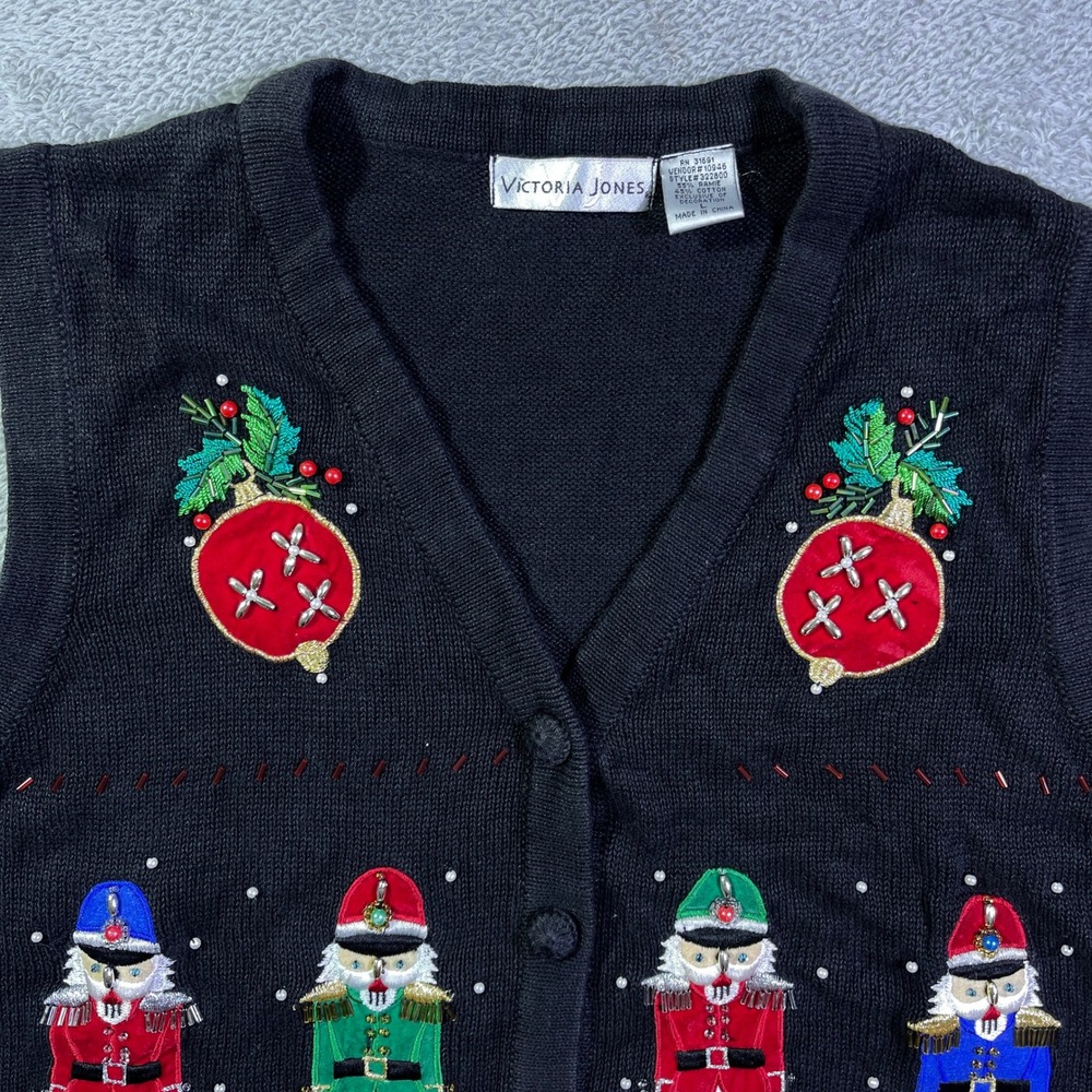 Victoria Jones Black Nutcracker Christmas Vest Women's L V-Neck Embellished‎